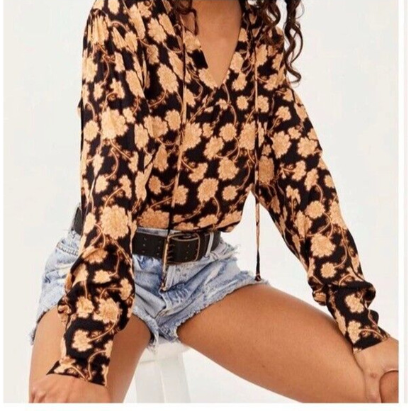 Free People Tops - Free People Mia Floral Tunic Top XS Oversized Black Brown Vintage Long Sleeve